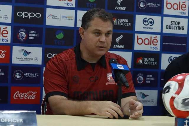 Madura United Pecat Pelatih, Eks Juru Taktik Arema FC Incaran