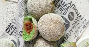Mochi Isi Durian vs Croffle Klepon Yang Menggugah Selera