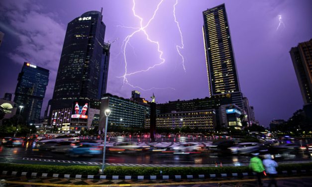 BMKG Keluarkan Peringatan Dini Hujan Lebat Dan Petir