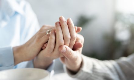 Hari Parkinson Sedunia: Dokter Ingatkan Gejala Awal