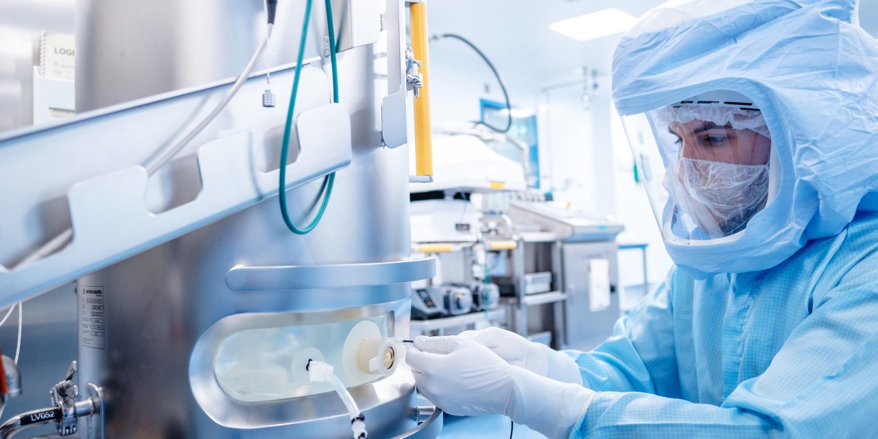 Vietnam Mulai Uji Klinis Vaksin Kanker Berbasis mRNA