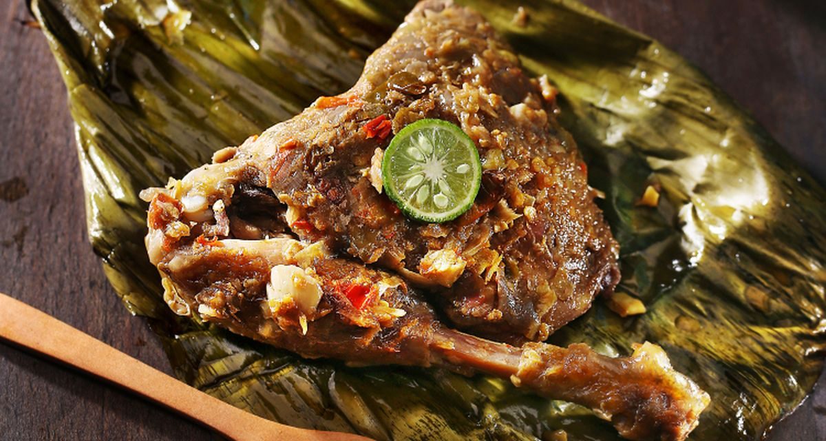 Bebek Songkem Madura: Teknik Masak Unik Tanpa Air Dan Minyak