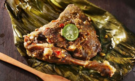 Bebek Songkem Madura: Teknik Masak Unik Tanpa Air Dan Minyak