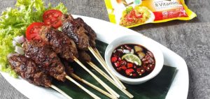 Sate Buntel Khas Surakarta Berbumbu Rempah Dan Aroma Smoky