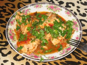 Mengenal Chakhokhbili: Sensasi Sup Ayam Tomat Khas Georgia