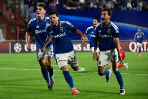 RB Leipzig Di Gilas, Como 1907 Tampil Perkasa Dan Bikin Sensasi