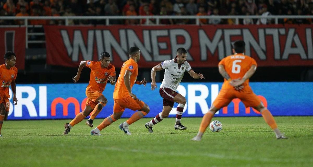 Borneo FC Samarinda Taklukkan Persis Solo Di Stadion Manahan