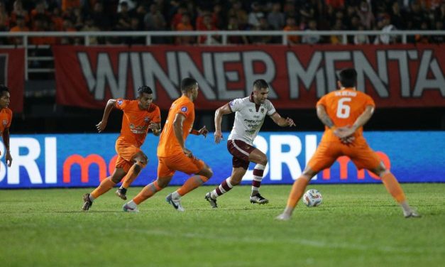 Borneo FC Samarinda Taklukkan Persis Solo Di Stadion Manahan