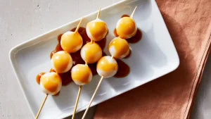 Uniknya Dango Khas Jepang Kudapan Wajib Saat Hanami